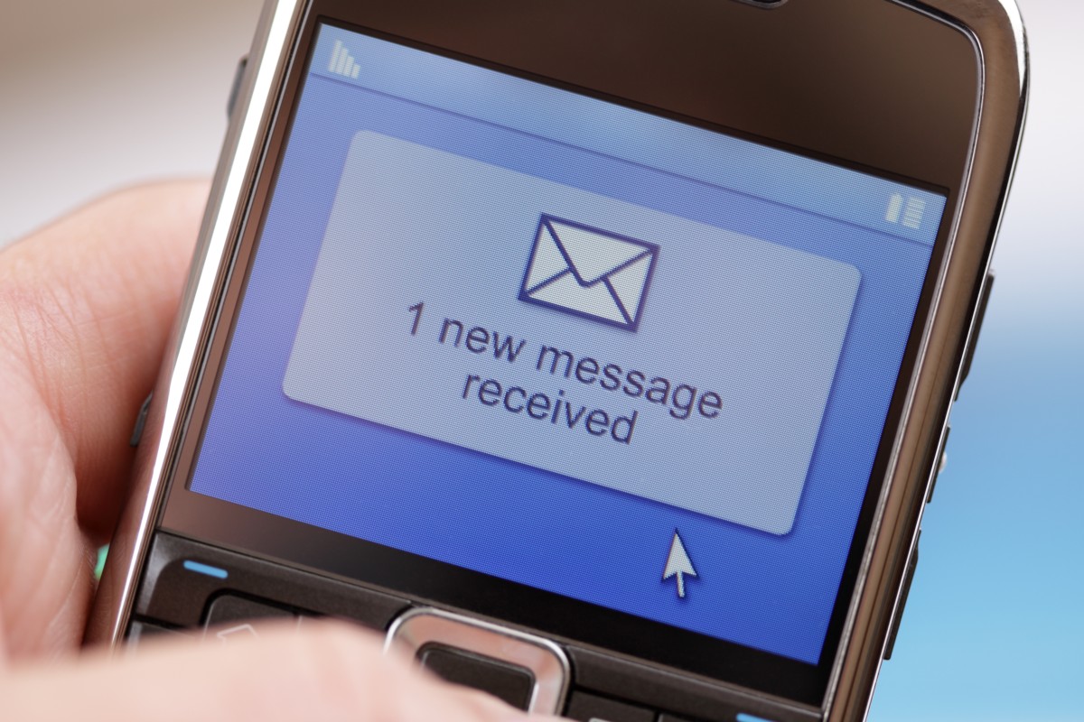 Kasujesz SMSy uznając je za spam – to może słono kosztować!