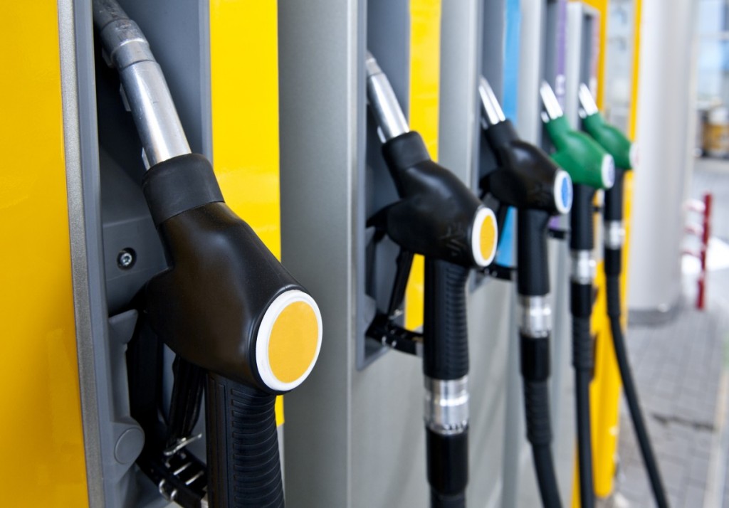 Ponad 60% skontrolowanych stacji benzynowych oszukuje swoich klientów na ilości paliwa!