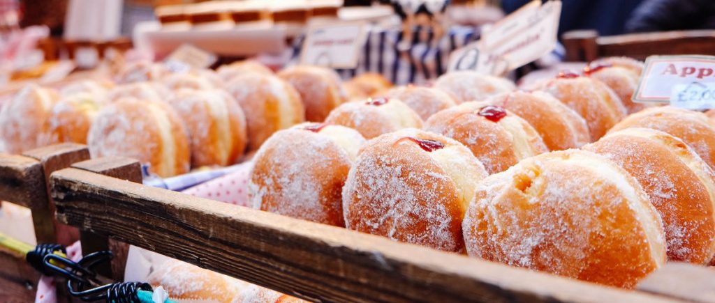 Więzienie za pączki wypełnione „miłością” (tak, tak, TĄ „miłością”)