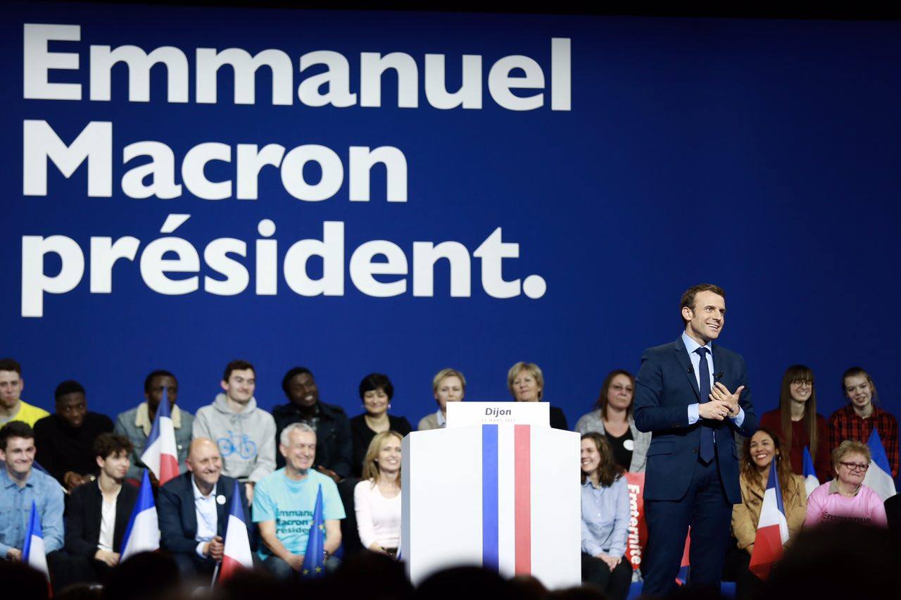 Emmanuel Macron prezydentem Francji, choć mało kto o nim słyszał jeszcze kilka miesięcy temu. Kim jest i co to oznacza dla Polski?