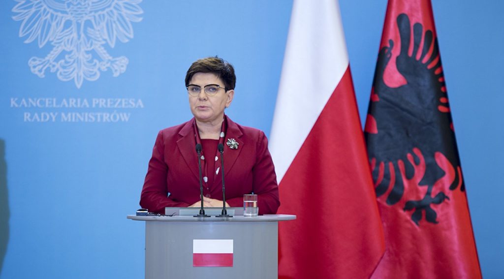 Beata Szydło odchodzi. Zmiana premiera to od strony prawnej nie taka prosta sprawa – wyjaśniamy ten proces krok po kroku
