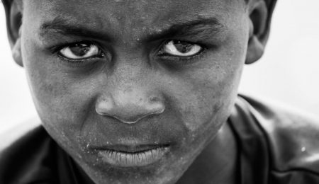 Seks z nieletnimi prostytutkami, kłamstwa i pieniądze – a to wszystko pod płaszczykiem pomocy charytatywnej na Haiti