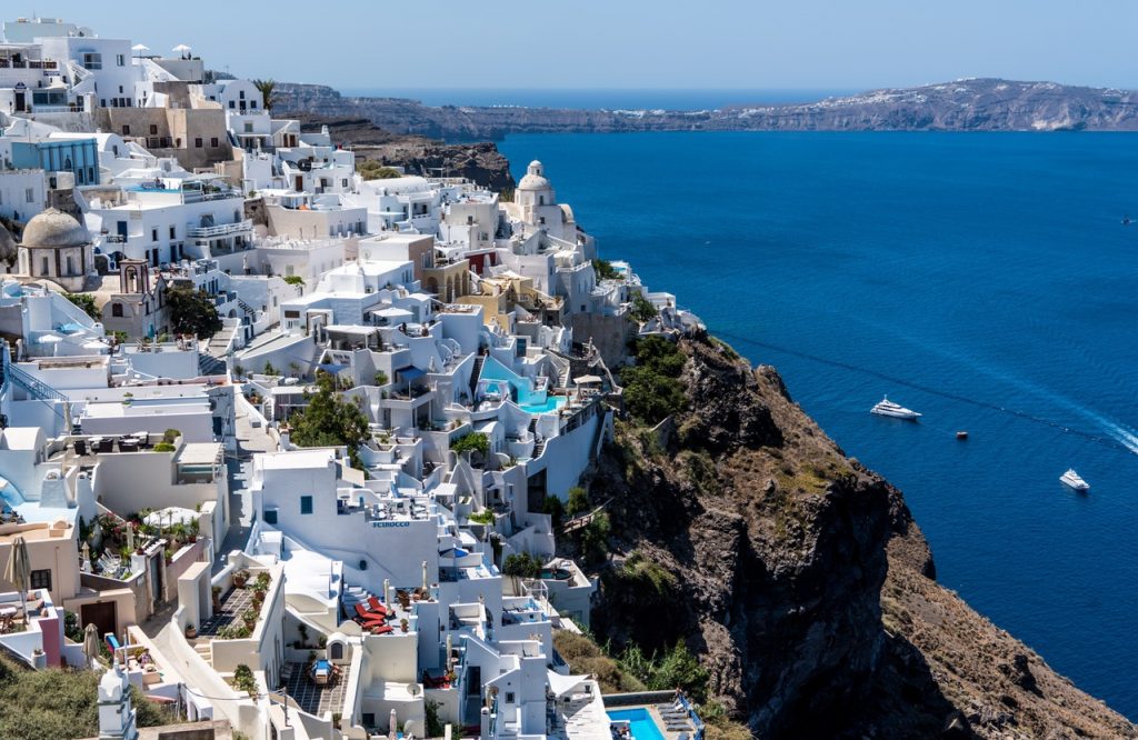 Poznaniacy na wakacjach, czyli proces z powodu plastikowej deski sedesowej w hotelu w Grecji