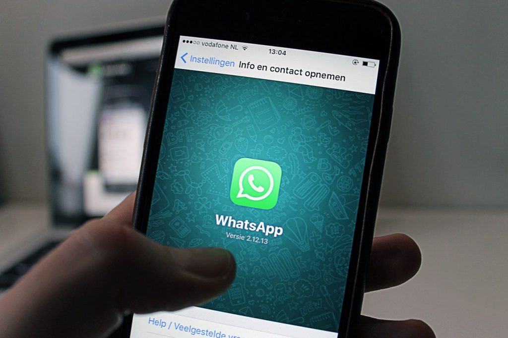 WhatsApp banuje użytkowników, którzy nie ukończyli 16 lat. Wszystkiemu winne RODO
