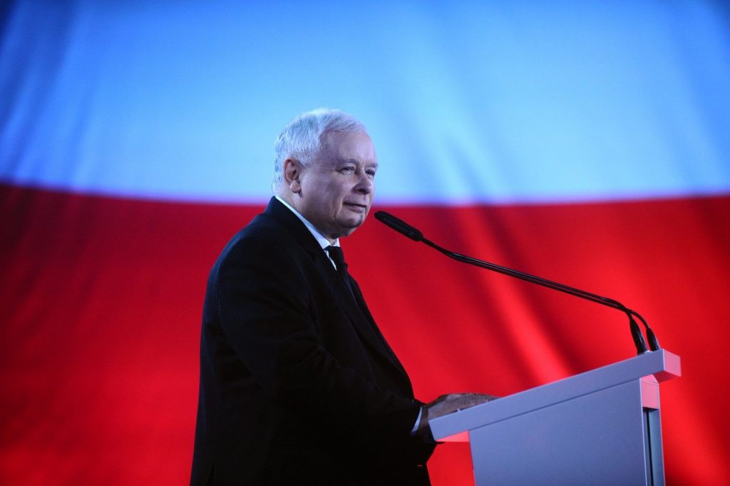 Kaczyński: „ja naprawdę na polityce nie zyskuję, tylko tracę”.  Czy lider PiS naprawdę dorobiłby się na byciu radcą prawnym?