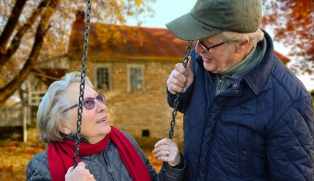 Obniżenie wieku emerytalnego w praktyce – jak dostać wysoką emeryturę?