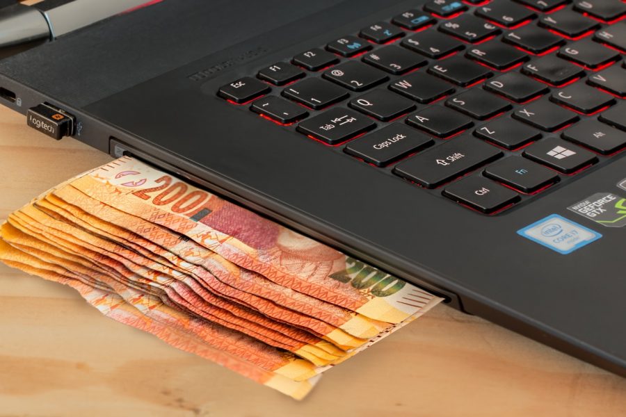 Albo podasz prostej aplikacji SkyCash swoje dane osobowe, albo stracisz dostęp do jej kluczowej funkcji