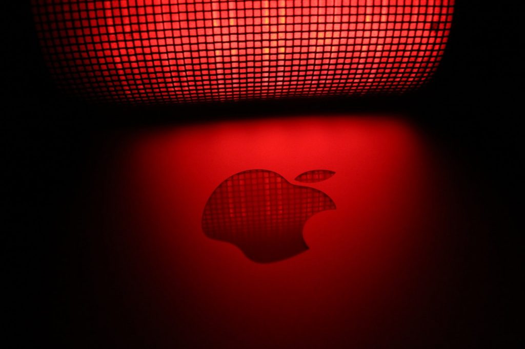 Nie tylko Huawei ucierpi. Apple może stracić miliony na „wojnie” wypowiedzianej przez Trumpa