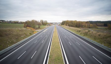 Opłaty na wszystkich polskich autostradach są niekorzystne zarówno dla państwa, jak i obywatela