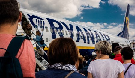 Będziemy latać jak dawniej, tylko znacznie taniej – oto prognoza szefa Ryanaira