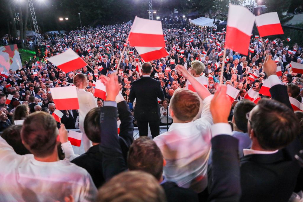 Andrzej Duda wygrał tylko w sześciu województwach. To sygnał dla rządzących, by nie lekceważyli mieszkańców pozostałych dziesięciu
