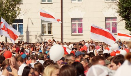 Rząd zmienił ustrój Polski. Mamy Nadsejm i Nadprezydenta