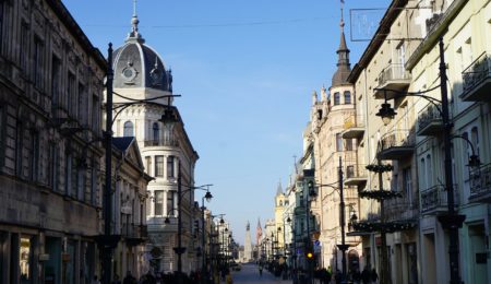Opublikowano ranking czystości polskich miast. Gdzie lepiej nie dotykać poręczy?