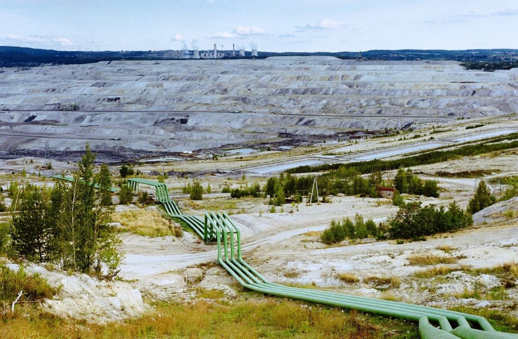 Polski rząd zamierza utrzymać wydobycie w kopalni Turów, pomimo kary pieniężnej nałożonej przez TSUE. To akurat może mieć jednak sens