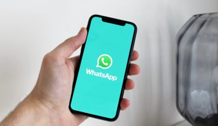 Do WhatsApp trafia kolejny moduł związany z ecommerce. Platforma coraz bardziej zaczyna przypominać Facebooka