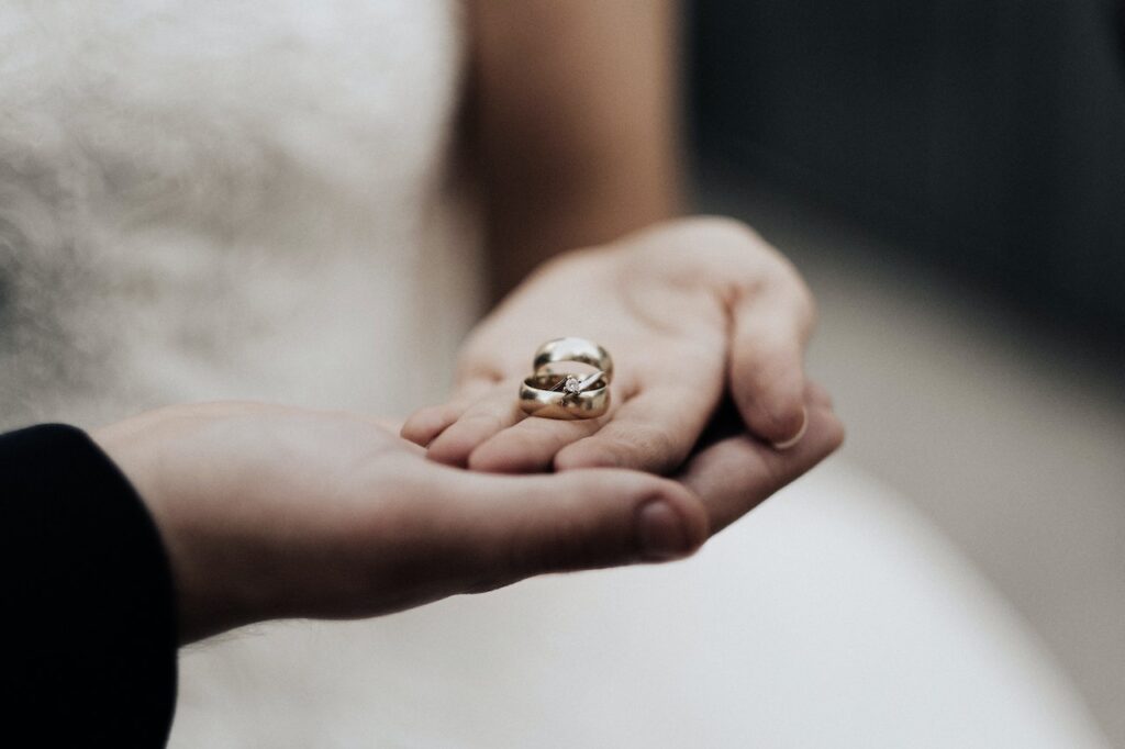 Stwierdzenie nieważności małżeństwa – kiedy może do niego dojść?