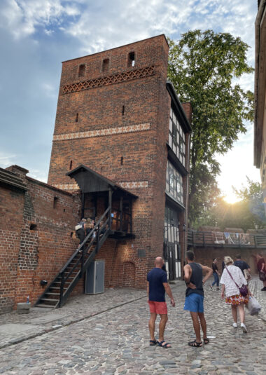 Zwiedzamy Toruń: Krzywa Wieża