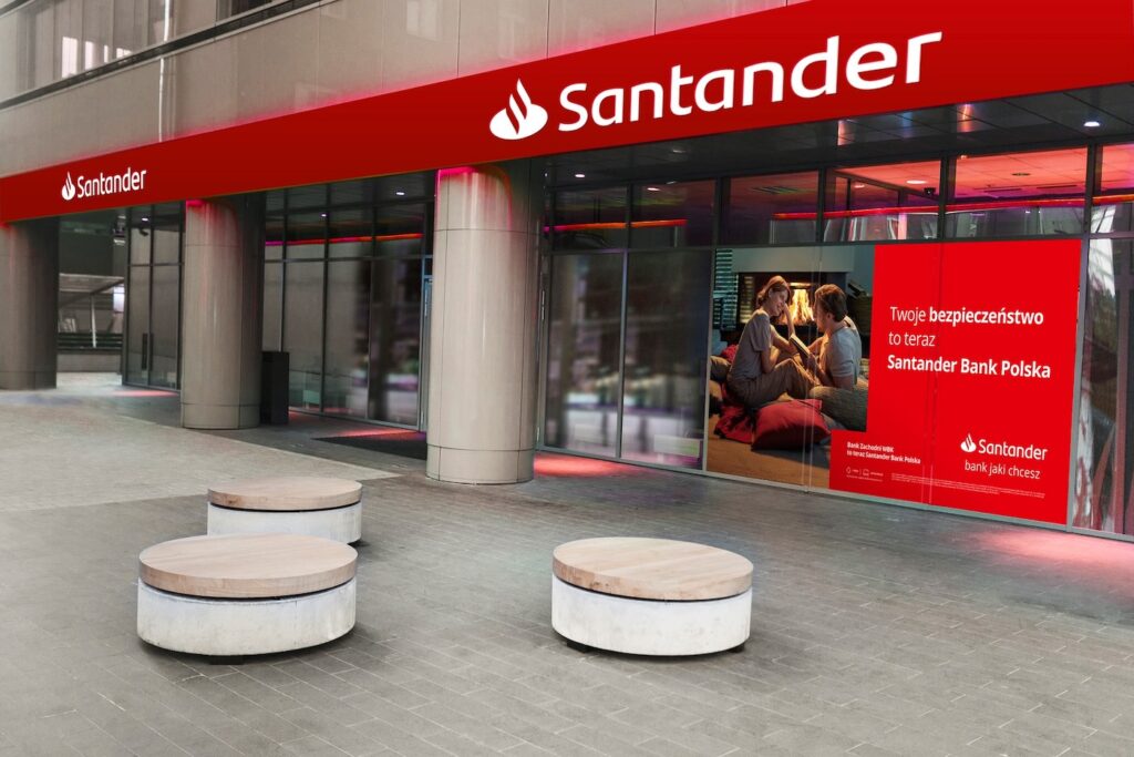Santander Bank Polska wprowadza zastrzeżenie PESEL-u dla swoich klientów