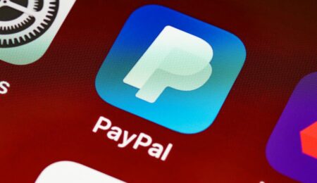 Eksperci sceptyczni wobec losu PayPala. „Młodzi chcą czegoś zupełnie innego, od tego co chcieliby starsi”