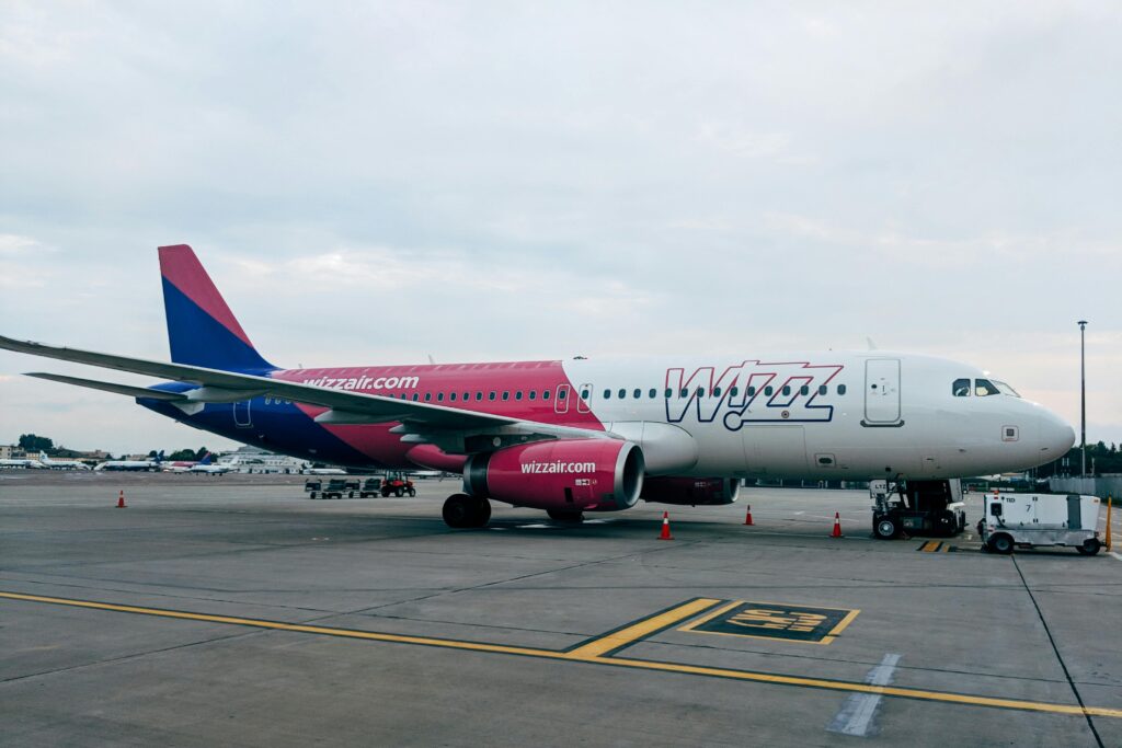 Wizz Air wprowadził śmiesznie tani abonament na loty. Okazało się, że wcale nie jest tak pięknie