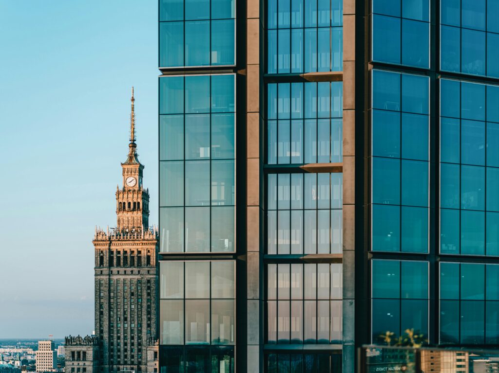 Polska rozwija się szybciej niż kraje regionu, ale niestety mniej inwestuje w przyszłość