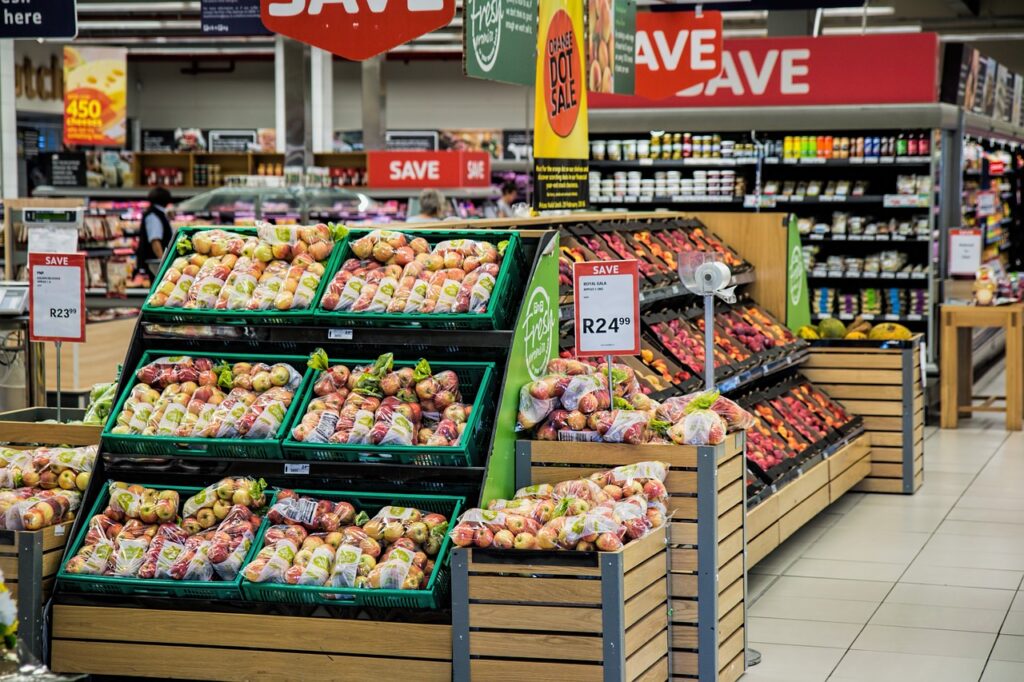 Promocja w Dino czy Biedronce jeszcze nie oznacza, że klient faktycznie kupi towar po niższej cenie