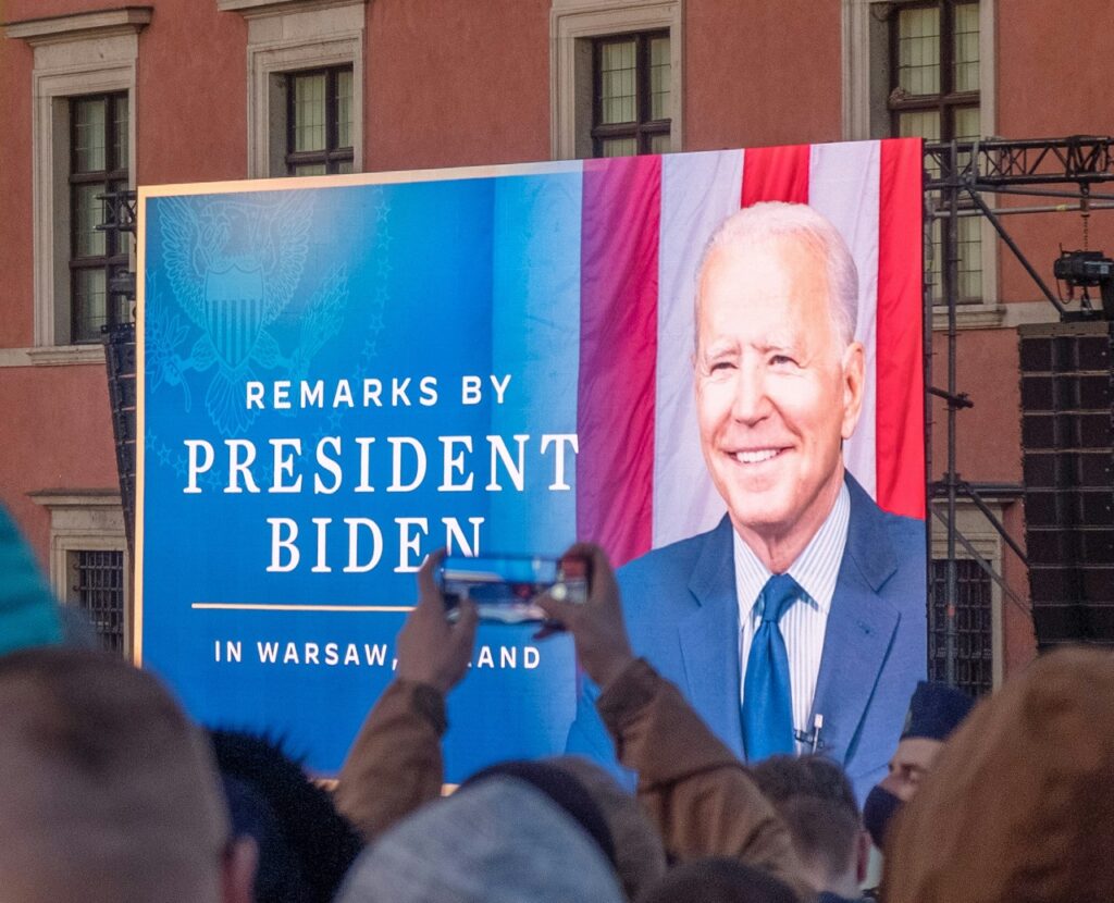 Joe Biden ułaskawił swojego syna po to, by uchronić go przed zemstą Donalda Trumpa. Ale oburzeni są praktycznie wszyscy