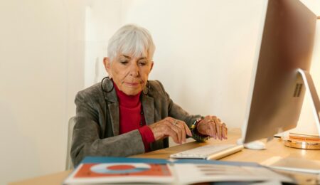 Zatrudnianie seniorów wkrótce będzie bardziej opłacalne