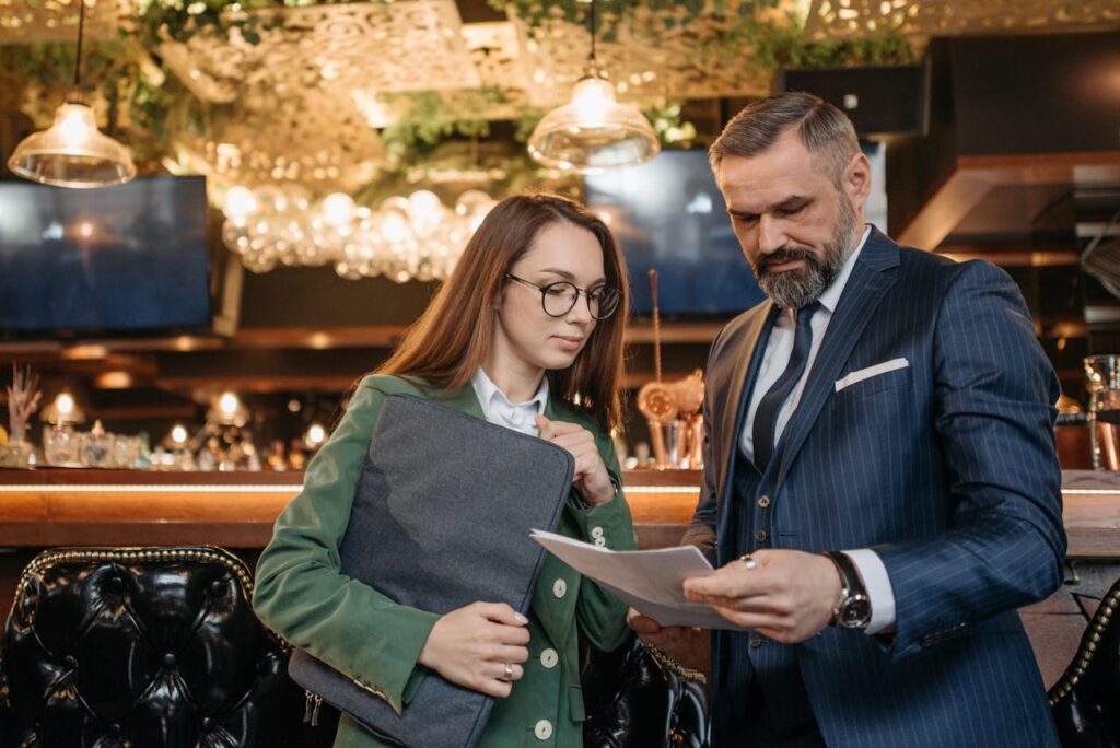 Na taką odprawę może liczyć zwalniany pracownik. Tyle mu się należy