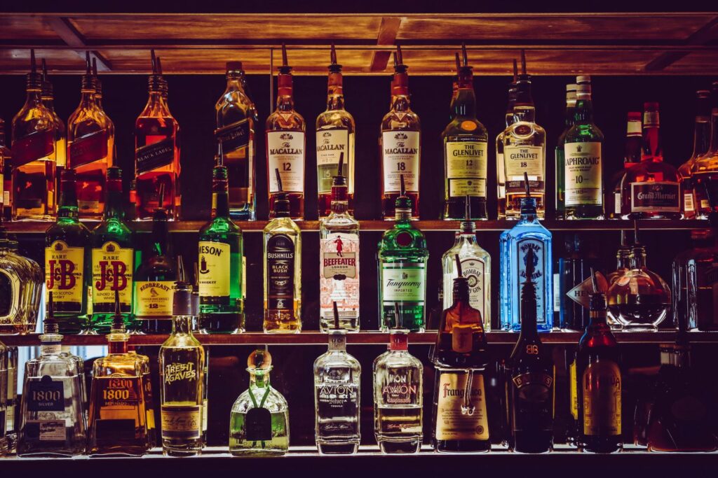 Można już kupić alkohol na Allegro. Nowa oferta platformy zaskoczyła wszystkich i wywołała oburzenie