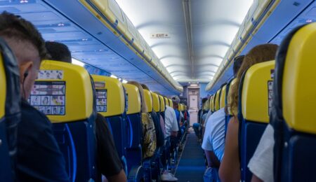 Ryanair znalazł sposób na ultratanie bilety. Polecimy w jedną stronę za 5 złotych