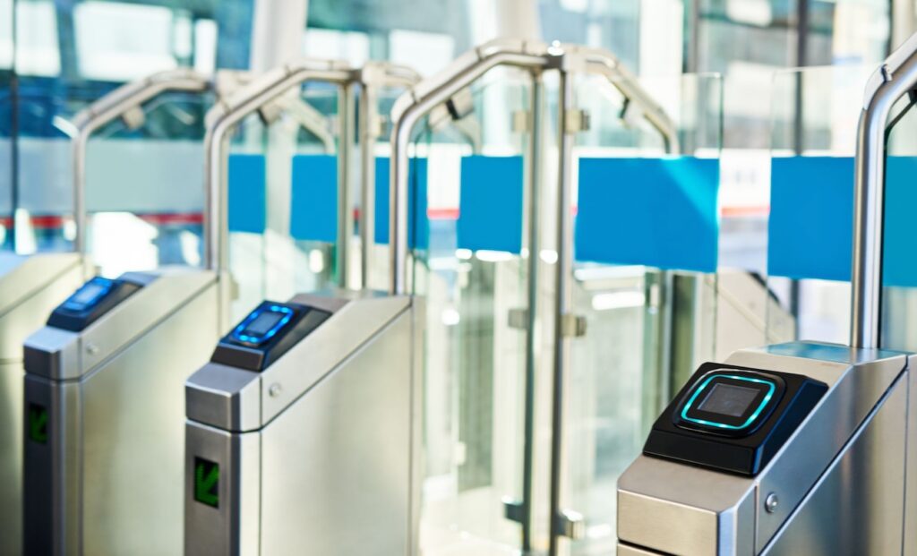 Nowoczesne systemy kontroli dostępu – niezbędne wsparcie nie tylko dla biznesu