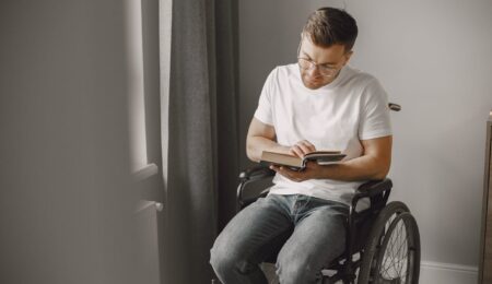Wszyscy niepełnosprawni studenci dostają pieniądze na studia