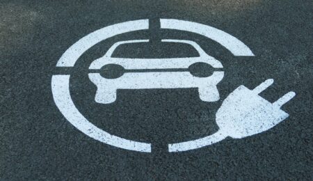 Za serwisowanie „elektryka” na własną rękę możesz spodziewać się pozwu